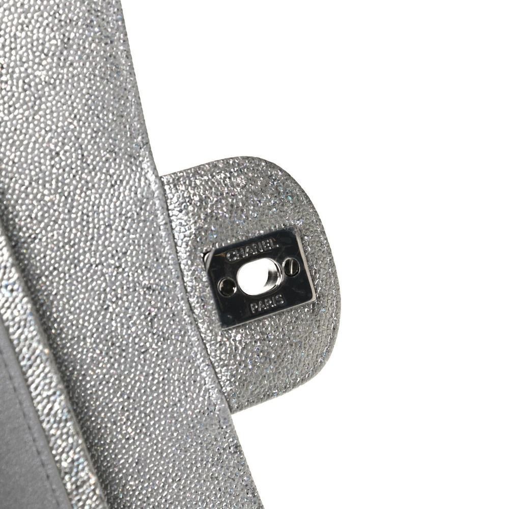 ββ CHANEL 21K Glittered Silver Metallic Caviar Quilted Medium Double Flap CC bag - Picture 12 of 14